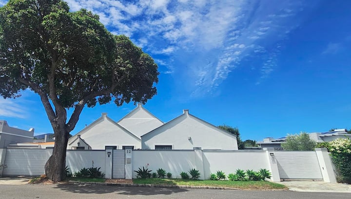Lily Cottage – Central - Hermanus