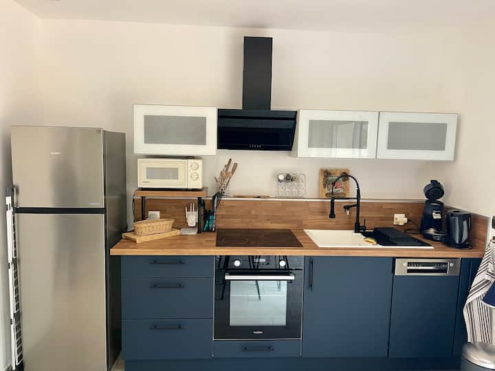 Appartement Dans Une Villa - Le Lavandou