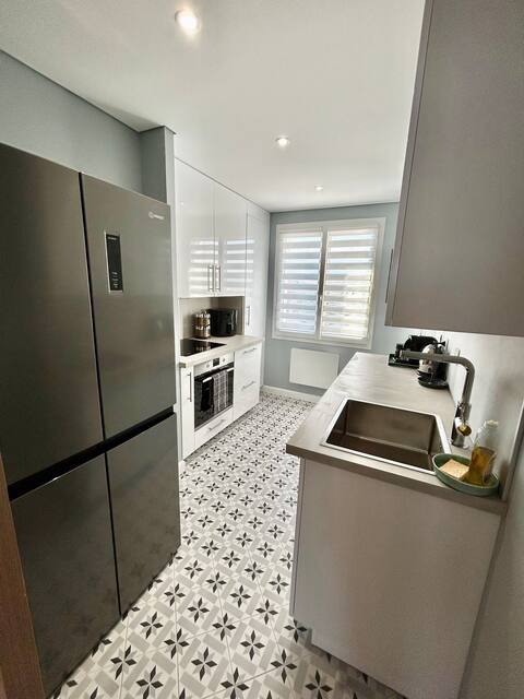 Top performing Airbnb: Apartment/3 bedrooms/Ghisonaccia town center/Sea/5 min in Ghisonaccia