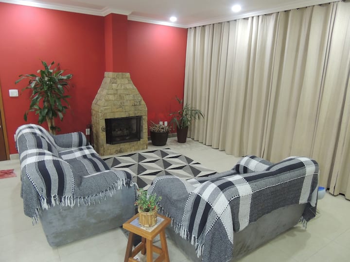 Suíte Master 2 (Varanda E Vista P/ O Verde) - Petrópolis