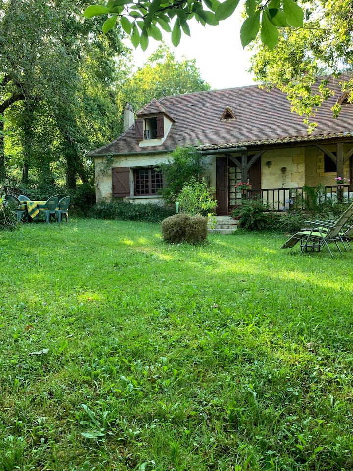 Maison De Campagne Pour 6 Personnes En Périgord. - Lalinde