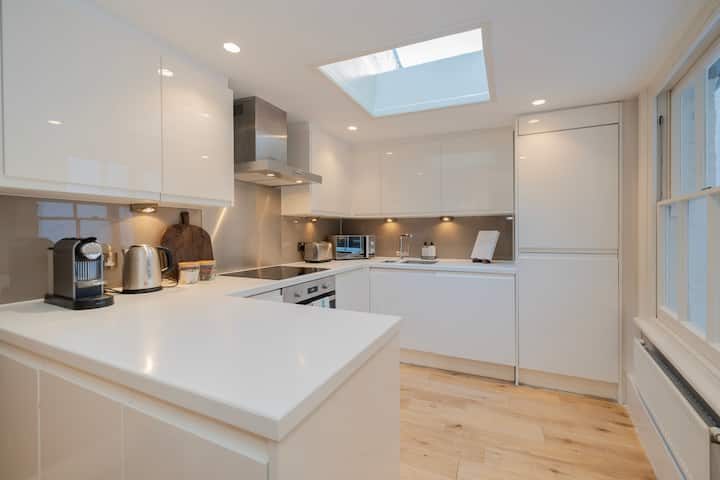 The Maisonette, photo 29
