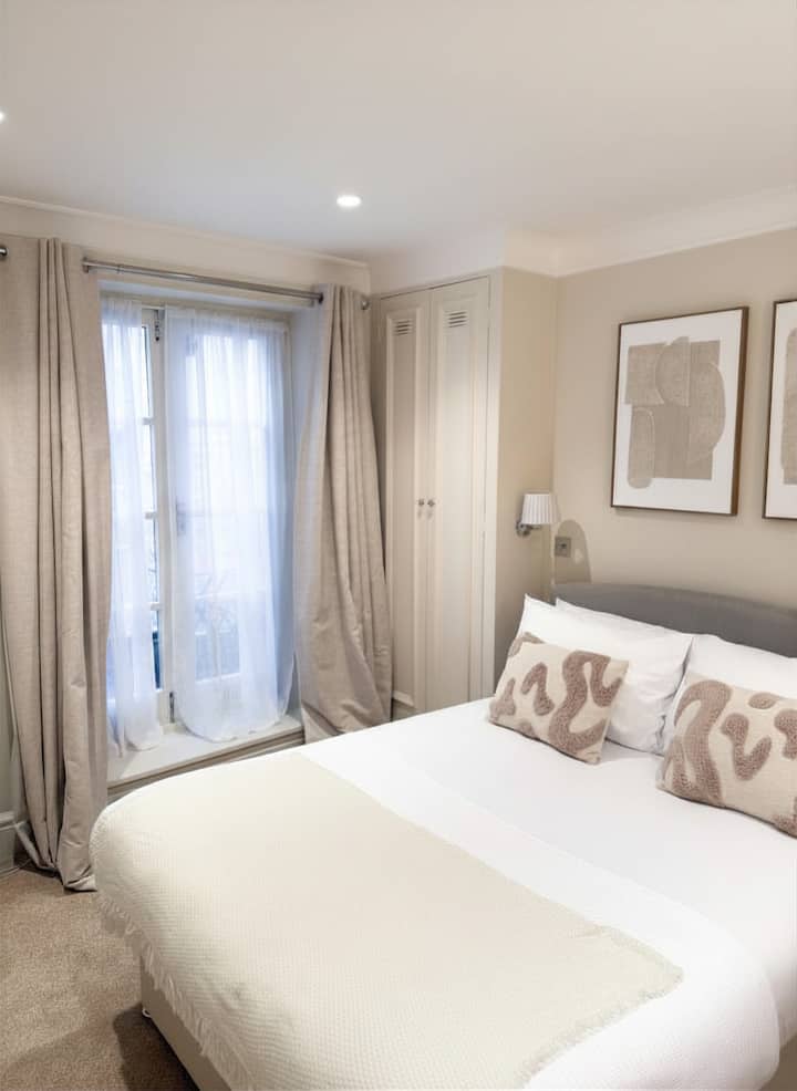 The Maisonette, photo 22