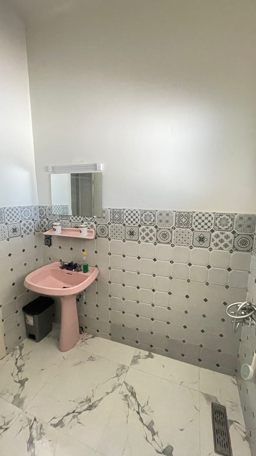 Rental unit in Casablanca  New  1 bedroom  1 bed  1 bathroom - image 3