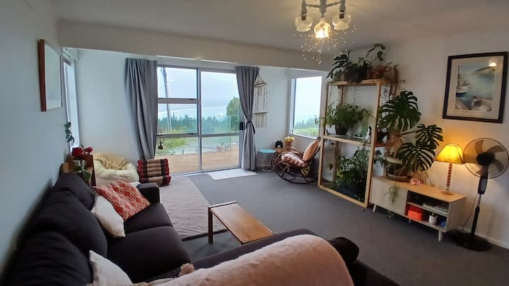 Cozy Cottage On Top Of The Hill - Oamaru