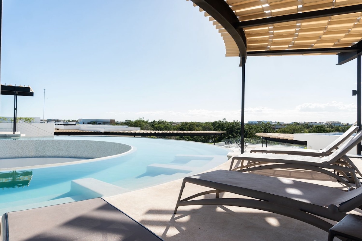 Image showcasing Fully Furnished & Luxury 2bedroom Apartment & Studio Penthouse