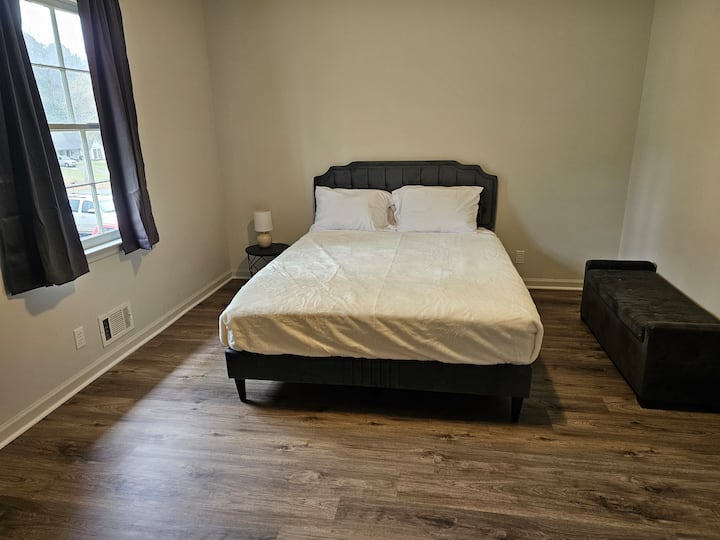 Room 2 By Mall Of Georgia - Buford, GA