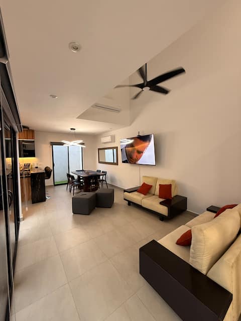 Successful Airbnb property: Modern 4BR/4BA Home | 8 Guests | Private in Ciudad Apodaca