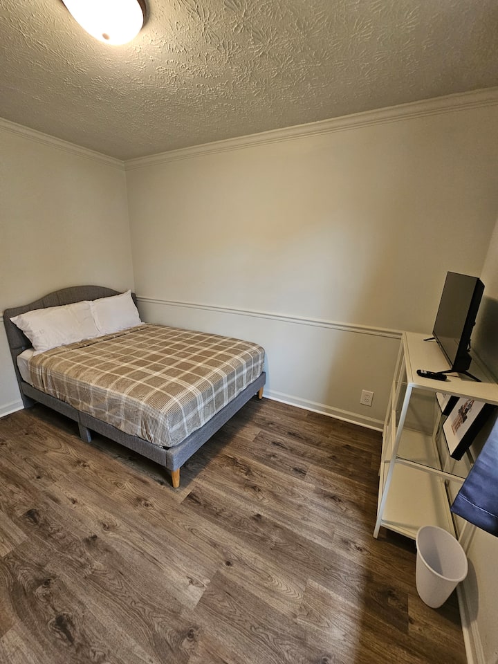 Room 3 By Mall Of Georgia - Buford, GA