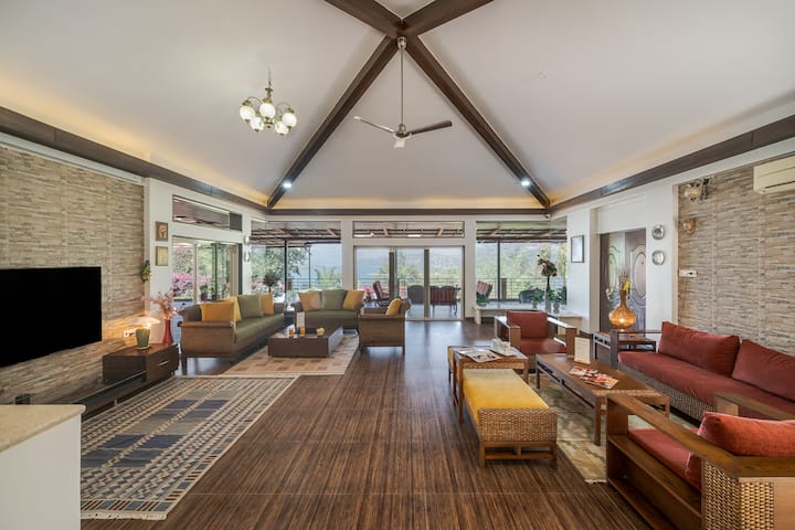 Villa In Mulshi | Ekam Lakehouse Farm & Jacuzzi - Lavasa
