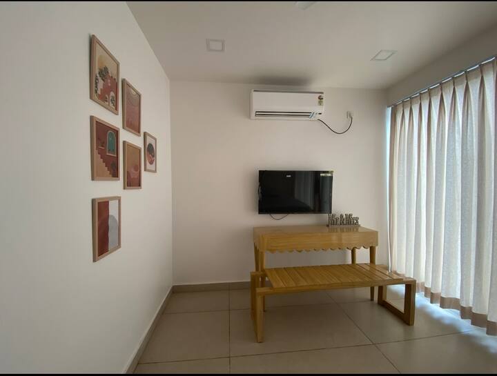 Living room image 2