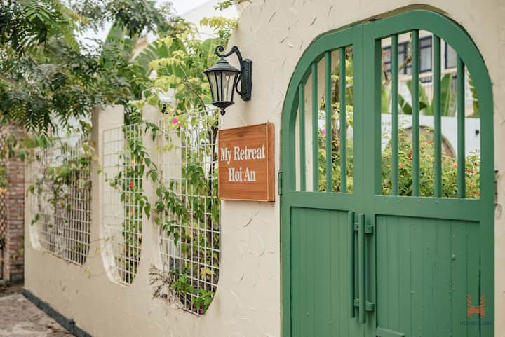 Stylish Pool Villa Near Ancient Town - Hội An