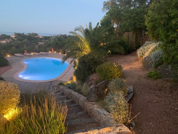 Villa Dans Domaine Privé Et Fermé En Bord De Plage - Porto-Vecchio