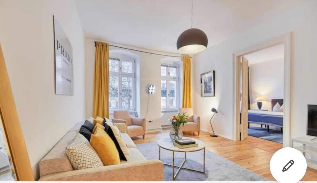Stunning cozy apartment in Prenzlauer Berg with the best location