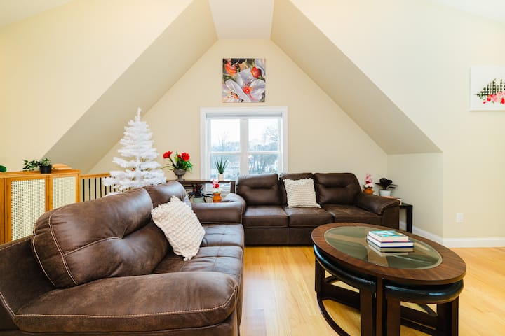 Spacious 3br Boston Family Retreat| Parking | 60/3 - Dorchester, MA