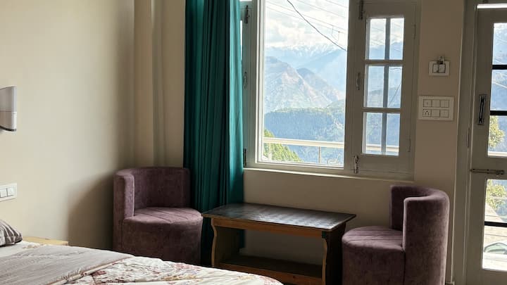 Himalayan Canvas Homestay - Room 3 - Chamba