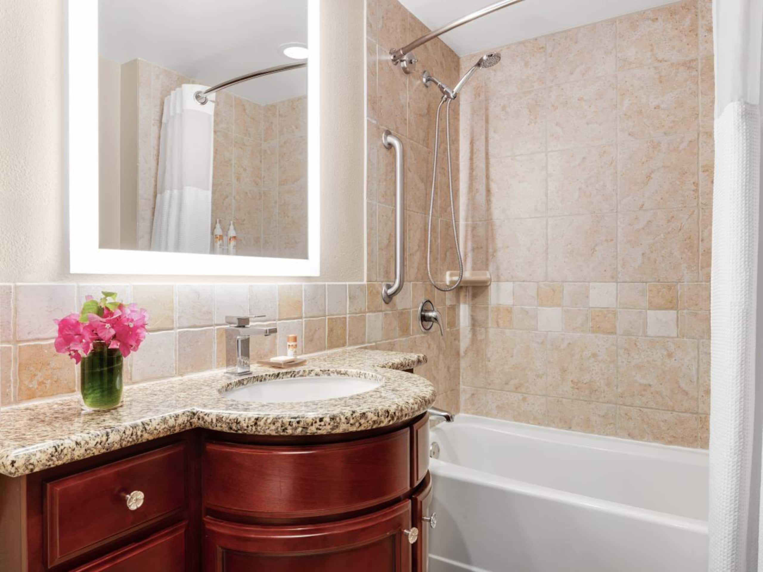 Studio Villa at Ko Olina Beachfront Resort - Photo 8