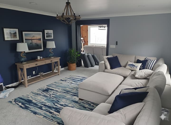 3/2 Mineola Bay Lake Retreat With Amazing Views - Fox Lake, IL