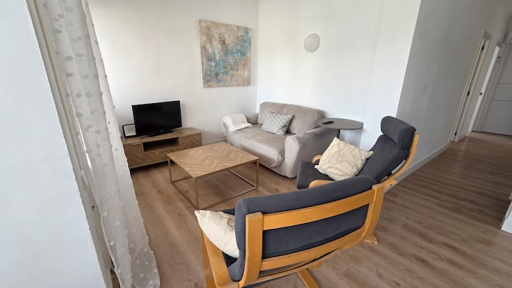 Apartamento En 1a Línea De Mar Con Acceso A Calas - Miami Platja
