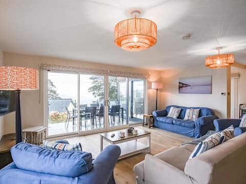Successful Airbnb property: The Gables - Fabulous Views with Hot Tub sleeps 8 in Abertafol, Dyfi