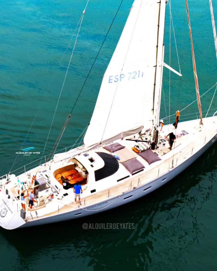 Velero De Lujo - 80 Pies - Panama City
