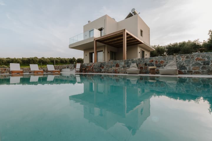 Kozer Luxury Villa Elia - Heraklion