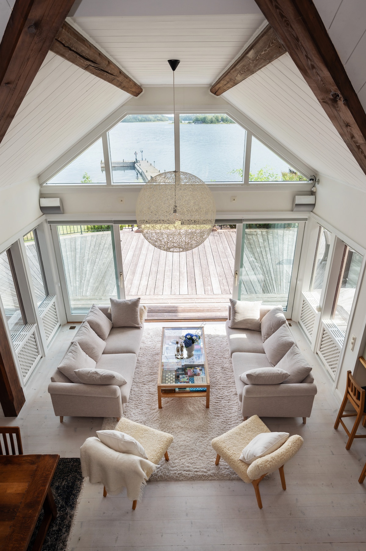Beautiful seaside villa in the archipelago