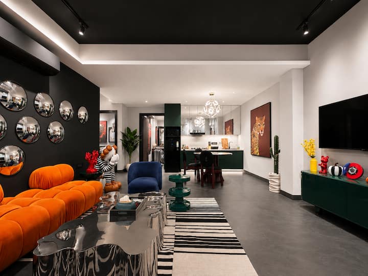 Artovyn By Onnyx Suites • Luxury 3bhk W/ Tub - India