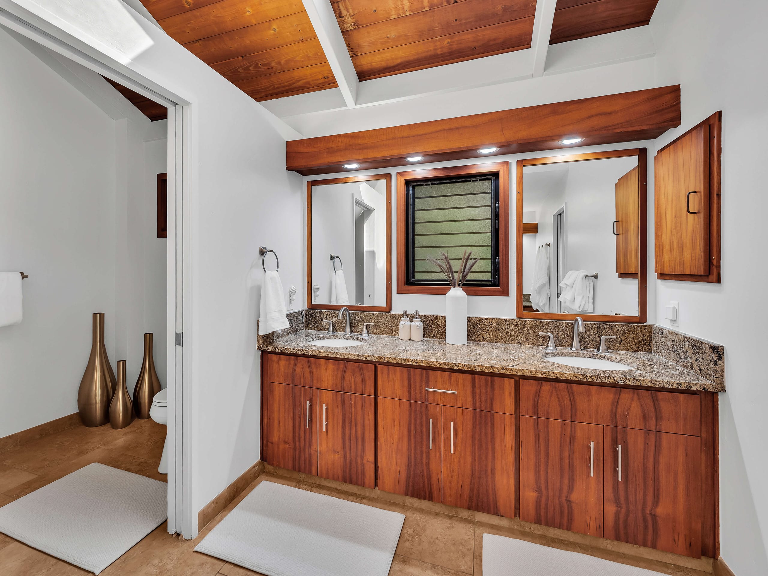 Oceanfront 3BR Kona Penthouse — Unreal Ocean Views - Photo 29