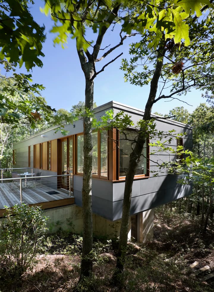 The Floating House Water Mill Hamptons - Bridgehampton, NY