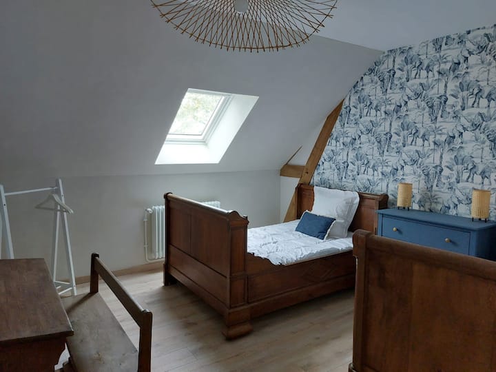 «Habitación Bleuet», cama de 80 y cama de 120