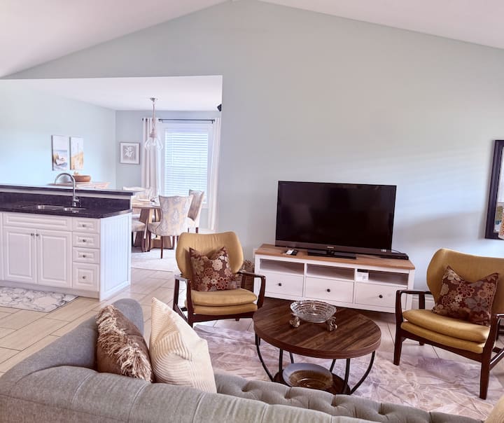 Golf & Seabreeze Stay - Cavendish