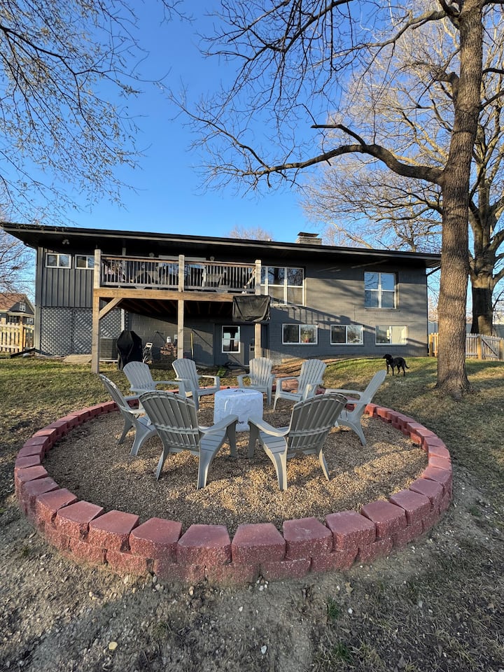 2-bed Home In Gladstone 20 Minutes From Stadium - Gladstone, MO