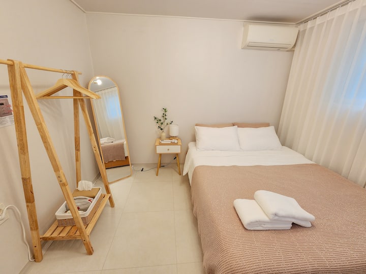 საძინებელი 1