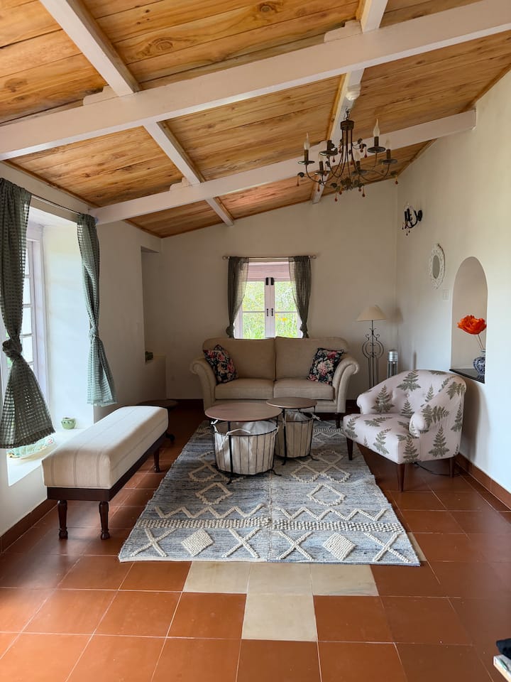 Birdsong Cottage - Coonoor