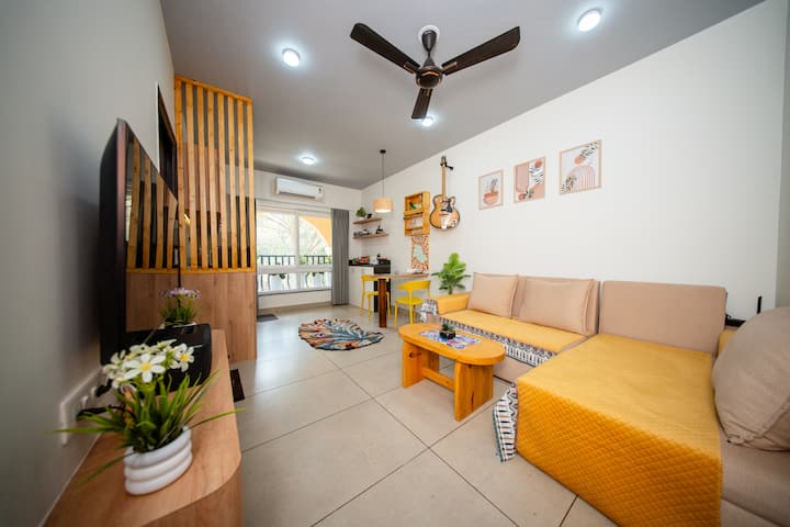 Casa Luma. Siolim | 1bhk | Pool | Sauna | Jacuzzi - Goa