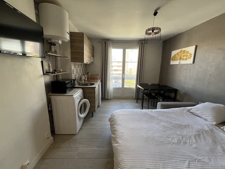Studio Tout éQuipé – Proche Plage - La Valette-du-Var