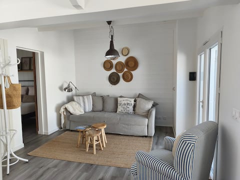 Propriété Airbnb réussie: La Cabane - Shaded terrace - close to the beach à Pornic
