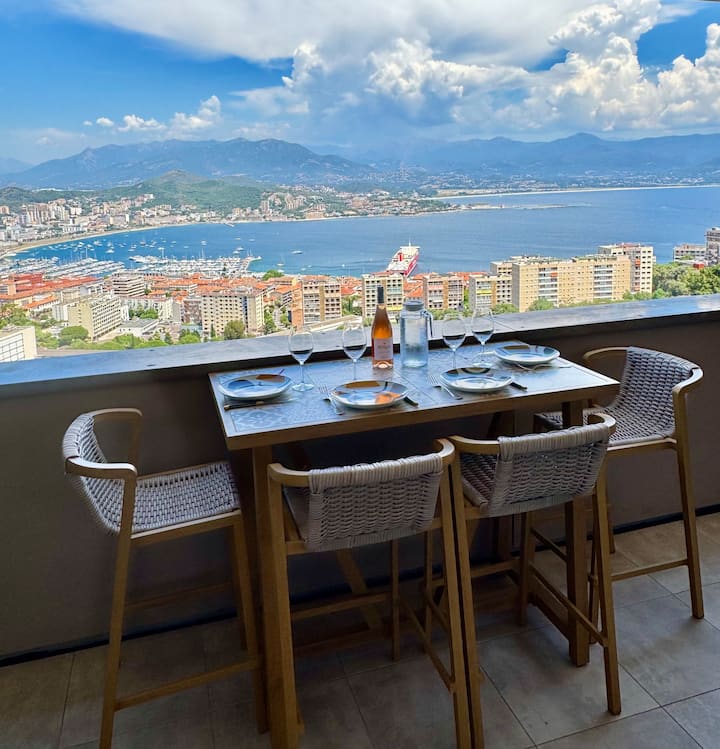 Superbe T3 - Vue Mer Et Montagne à Ajaccio - Ajaccio