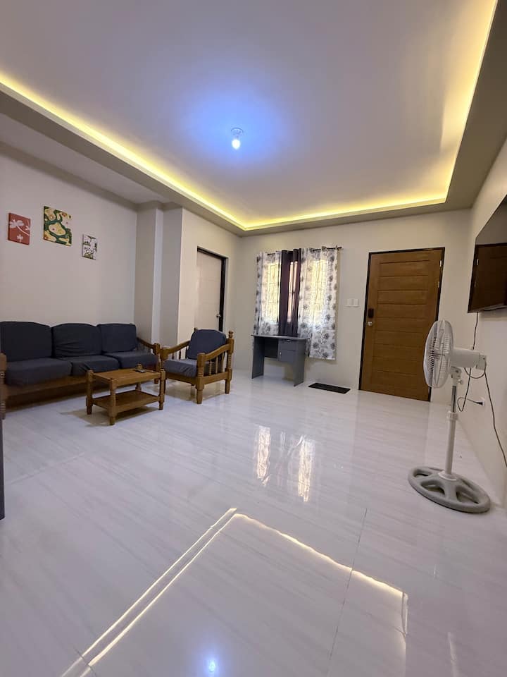 Stays Inn Vega’s 
Brand New Apt W/ Private Parking - Olongapo