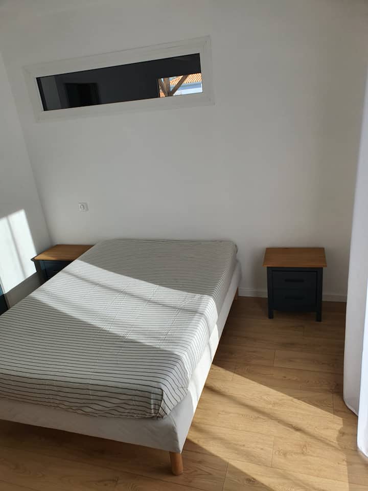 Chambre Privative Et Sa Salle De Bain Attenante. - La Bernerie-en-Retz