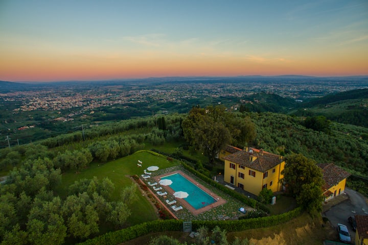 Villa Storica Con Piscina Vista Su Colline Toscane - Montecatini Terme