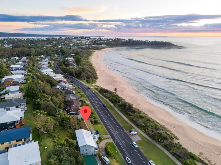 Beachfront Cottage Mollymook - Mollymook