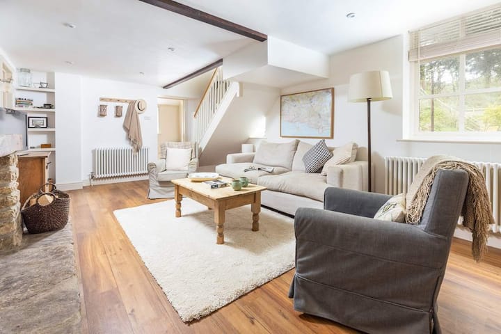 Halcyon Cottage-a Cosy Retreat By The Sea. - West Lulworth
