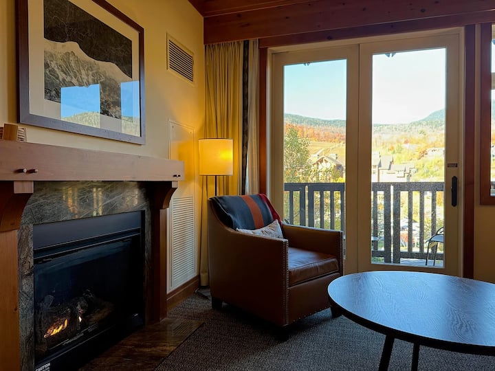 Ski-in/ski-out Stowe Lodge | Hot Tub, Fireplace - Stowe, VT
