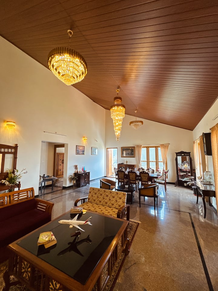 “Montclair: A Manor In The Mist” - Ooty
