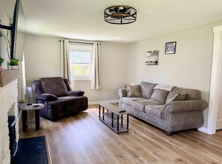 Quiet Bristol Home Near Hospital + Home Office - Bristol, TN