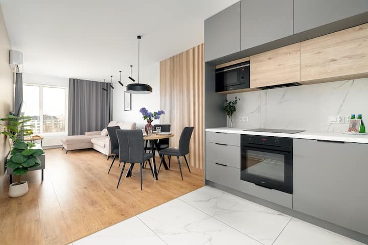 Skyline Apartment By Kramm - Poznań