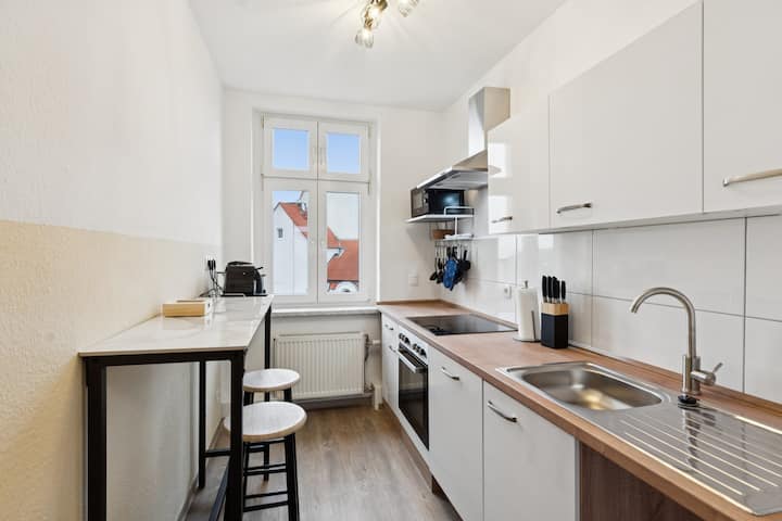 3br - Nahe Bahnhof, Küche, Wlan, Smart-tv, Bad - Halberstadt