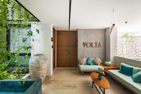 Popular Airbnb listing: Volta Playa del Carmen: Rooftop Pool & Sea View in Xaman Ha